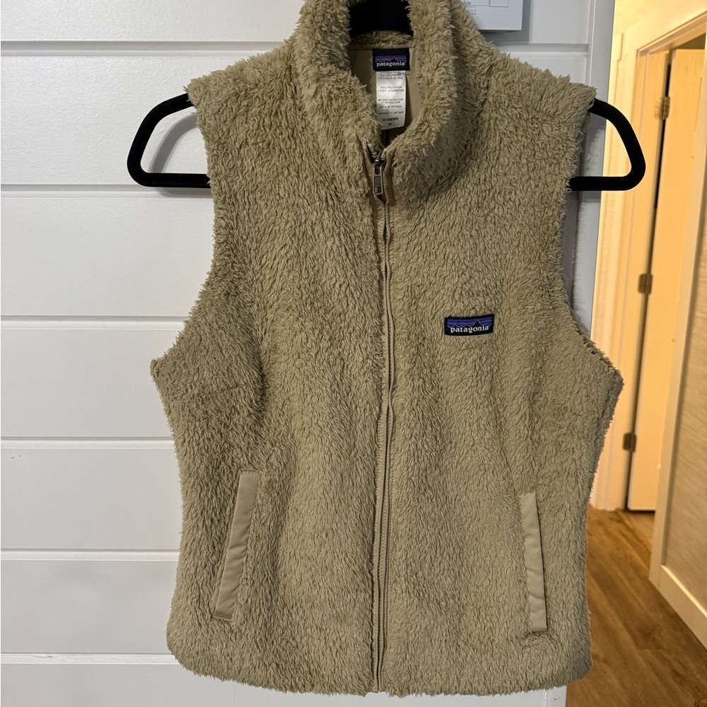 Patagonia Women's Los Gatos Fleece Vest - Picture 4 of 7